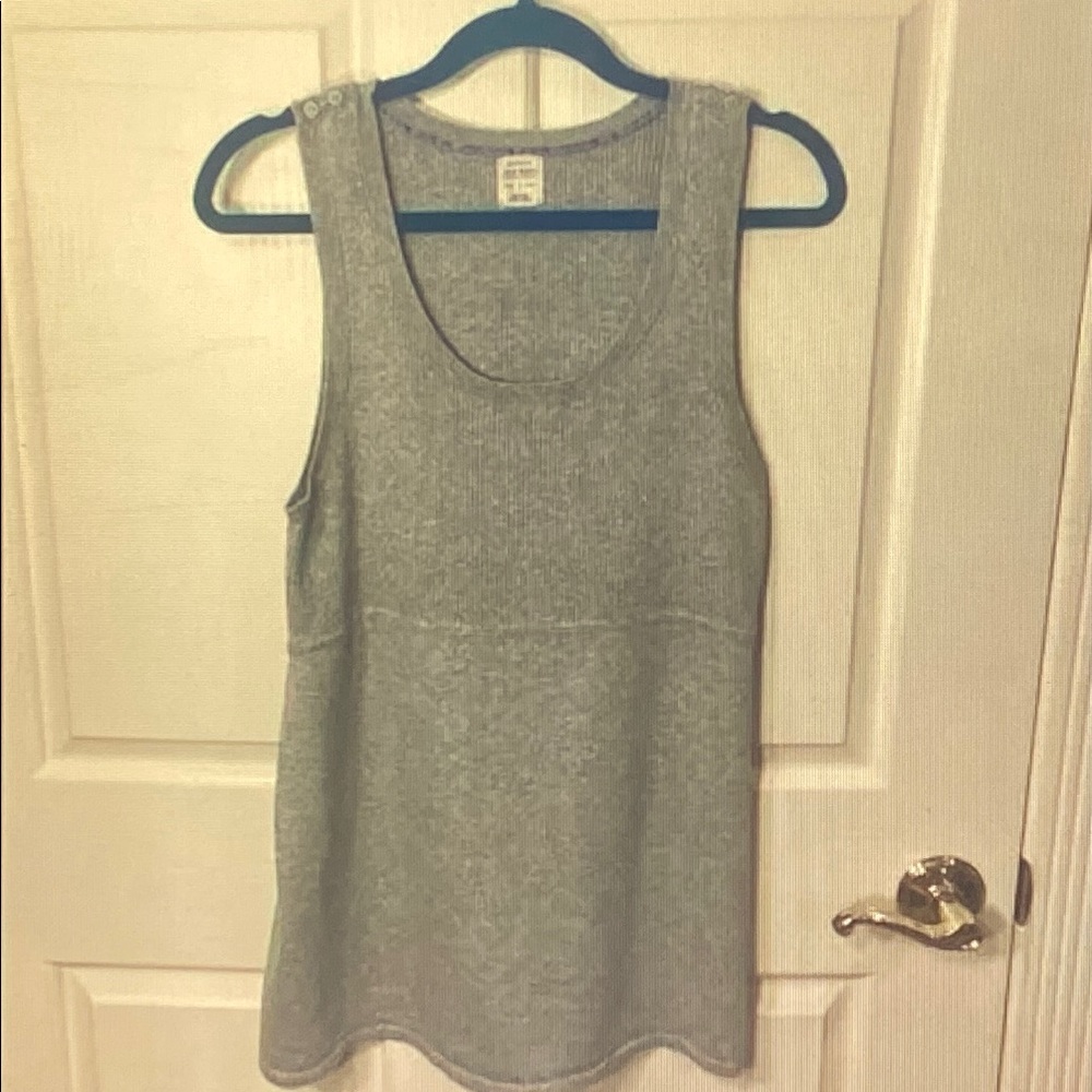 Old Navy Heather Gray Sleeveless Knit Tank